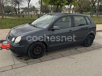 Usado VW Polo Conceptline 64 CV (47 kW) 2004 Azul Utilitario