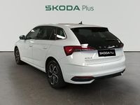 Usado Skoda Scala Selection 150 CV (110 kW) 2025 Blanco Utilitario