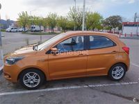 Usado Ford Ka Plus Ultimate 85 CV (62 kW) 2017 Naranja Utilitario