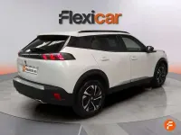 Usado Peugeot 2008 Allure 131 CV (96 kW) 2023 Blanco SUV