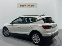 Usado Seat Arona Style 95 CV (69 kW) 2025 Blanco SUV