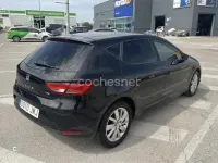 Usado Seat Leon Reference 105 CV (77 kW) 2016 Negro Berlina