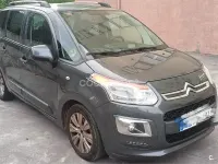 Usado Citroën C3 Picasso Attraction 92 CV (67 kW) 2014 Negro Monovolumen
