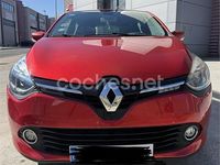 Usado Renault Clio IV Dynamique 90 CV (66 kW) 2015 Rojo Berlina