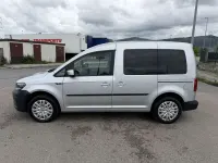 Usado VW Caddy Trendline 150 CV (110 kW) 2015 Gris Monovolumen