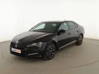 Usado Skoda Superb SportLine 190 CV (139 kW) 2023 Negro Berlina