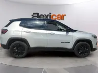 Usado Jeep Compass 131 CV (96 kW) 2022 Gris SUV