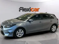 Usado Kia Ceed 101 CV (74 kW) 2021 Gris Utilitario