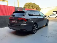 Usado Fiat Tipo Lounge 120 CV (88 kW) 2019 Gris Familiar