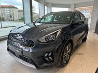 Usado Kia Niro 141 CV (103 kW) 2020 Gris / plata SUV