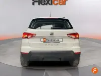 Usado Seat Arona Ecomotive 115 CV (84 kW) 2020 Blanco SUV