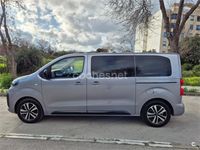Usado Peugeot Traveller Business-Line 180 CV (132 kW) 2025 Gris / plata Monovolumen