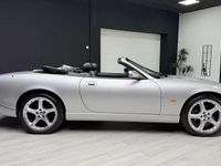 Usado Jaguar XK8 300 CV (220 kW) 2005 Gris Descapotable