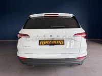 Usado Skoda Karoq Ambition 150 CV (110 kW) 2023 Blanco SUV