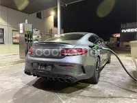 Usado Mercedes C63 AMG 476 CV (350 kW) 2019 Gris / plata Coupe