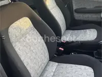 Usado Skoda Fabia Comfort 60 CV (44 kW) 2003 Verde Berlina