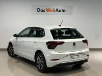 Usado VW Polo Life 95 CV (69 kW) 2023 Blanco Utilitario