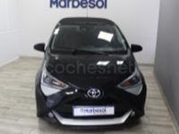 Usado Toyota Aygo X-wave 72 CV (52 kW) 2020 Negro Utilitario