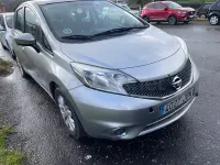 Usado Nissan Note Acenta 90 CV (66 kW) 2015 Gris / plata Utilitario