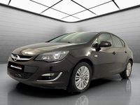 Usado Opel Astra Selective 110 CV (80 kW) 2013 Marrón Utilitario