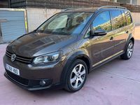Usado VW Touran 140 CV (102 kW) 2011 Marrón Monovolumen