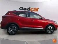 Usado MG ZS Comfort 116 CV (85 kW) 2025 Rojo SUV