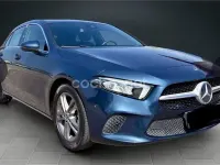 Usado Mercedes A200 150 CV (110 kW) 2021 Azul Berlina