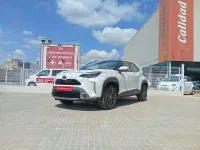 Usado Toyota Yaris Cross 116 CV (85 kW) 2023 Blanco SUV