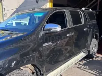 Käytetty Toyota HiLux 150 HP (110 kW) 2017 Musta Nouto