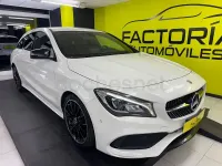 Usado Mercedes CLA220 Shooting Brake 177 CV (130 kW) 2017 Blanco Familiar