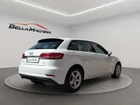 Usado Audi A3 Sportback 116 CV (85 kW) 2018 Blanco Utilitario