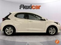 Usado Toyota Yaris Hybrid Business Edition 116 CV (85 kW) 2020 Blanco