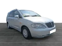 Usado SsangYong Rodius Limited 165 CV (121 kW) 2008 Gris / plata Monovolumen