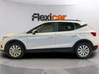 Usado Seat Arona Reference 95 CV (69 kW) 2019 Blanco SUV