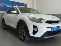 Usado Kia Stonic 100 CV (73 kW) 2019 Blanco SUV