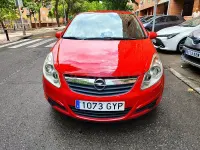 Usado Opel Corsa Cosmo 100 CV (73 kW) 2010 Rojo Utilitario