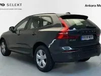 Usado Volvo XC60 Momentum 199 CV (146 kW) 2022 Gris SUV