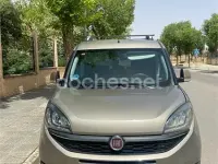 Usado Fiat Doblò Lounge 95 CV (69 kW) 2016 Marrón Monovolumen