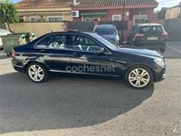 Usado Mercedes C200 Avantgarde 136 CV (100 kW) 2010 Azul Berlina