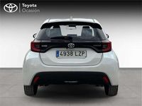 Begagnad Toyota Yaris Hybrid Active 116 HK (85 kW) 2022 Halvkombi
