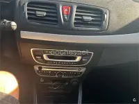Usado Renault Mégane III Dynamique 105 CV (77 kW) 2009 Beige Berlina