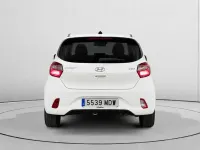 Usado Hyundai i10 67 CV (49 kW) 2023 Blanco Utilitario