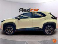 Usado Toyota Yaris Cross Style 116 CV (85 kW) 2023 Blanco SUV
