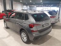 Usado Skoda Kamiq Selection 115 CV (84 kW) 2024 Gris / plata SUV