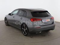 Usado Mercedes A180 116 CV (85 kW) 2018 Gris Berlina