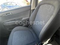 Usado Hyundai i20 Comfort 75 CV (55 kW) 2010 Blanco Utilitario