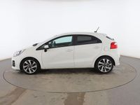 Usado Kia Rio 85 CV (62 kW) 2016 Blanco Berlina