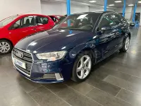 Usado Audi A3 Sport 116 CV (85 kW) 2017 Azul Berlina