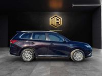 Usado Mitsubishi Outlander 224 CV (164 kW) 2021 Negro SUV