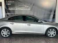 Usado Volvo S60 Kinetic 163 CV (119 kW) 2010 Beige Berlina
